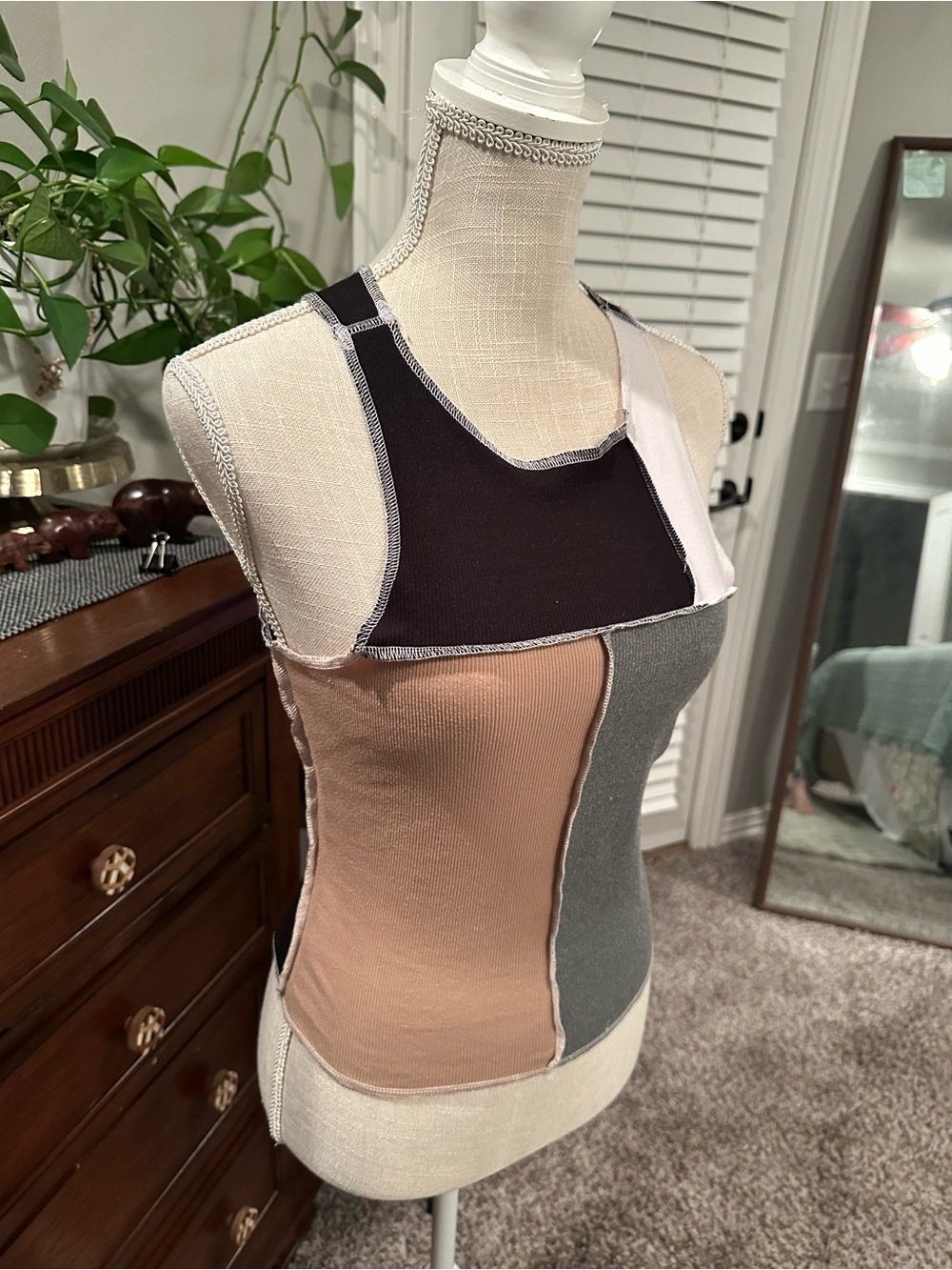 Rue21 Colorblock Tank Top in Black, White, Tan, Gray